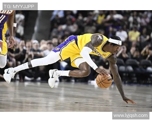 勇士与湖人季前赛精彩回放全场亮点分析与精彩瞬间回顾